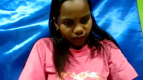 Snapshot of juliah02 chatting on June 10, 2026, 6:23 am juliah02 online show from June 10, 2026, 6:23 am