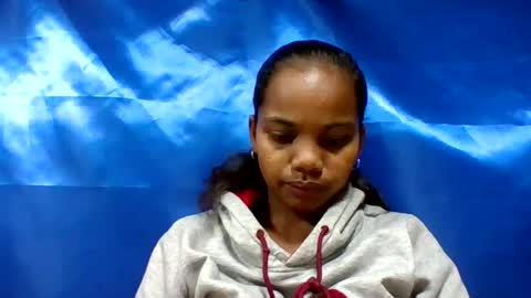 Snapshot of juliah02 chatting on June 15, 2026, 5:20 am juliah02 online show from June 15, 2026, 5:20 am