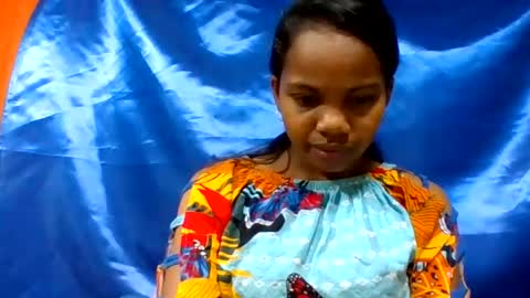 Snapshot of juliah02 chatting on June 22, 2026, 6:10 am juliah02 online show from June 22, 2026, 6:10 am