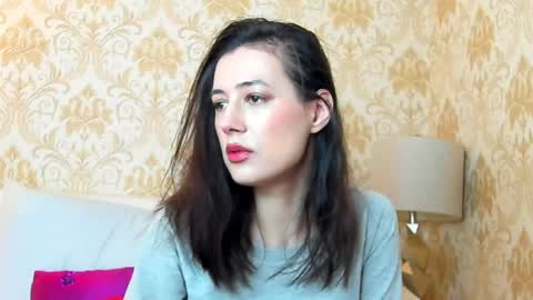 Snapshot of juliahunts chatting on April 21, 2026, 4:30 am JuliaHunt online show from April 21, 2026, 4:30 am