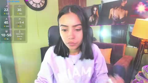 julieta_fn online show from June 13, 2026, 2:26 pm