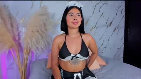 Julieth Gomez online show from July 10, 2026, 2:38 am