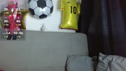 juliethamarquezz online show from July 10, 2026, 9:56 am