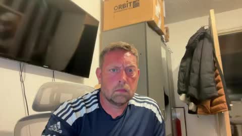 Junky online show from June 28, 2026, 9:32 pm