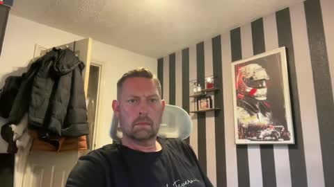 Junky online show from July 29, 2026, 5:33 pm