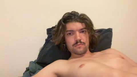 just_a_guy_with_a_big_cock online show from June 22, 2026, 7:16 am