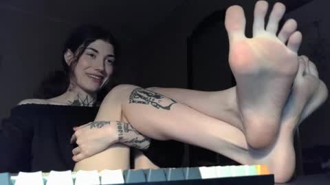 Ginger Curly online show from April 30, 2026, 10:43 am