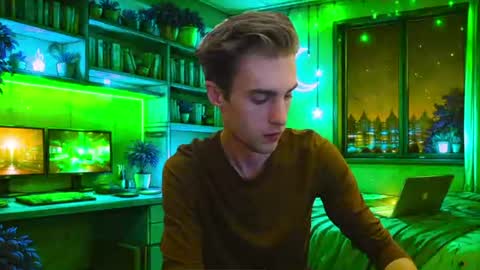 Snapshot of justinnordick chatting on June 10, 2026, 4:23 am Hologram Guy online show from June 10, 2026, 4:23 am