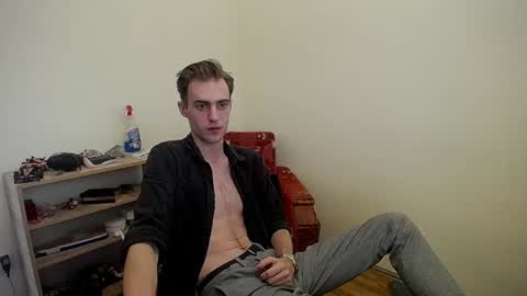 Snapshot of justinnordick chatting on July 24, 2026, 1:53 pm Hologram Guy online show from July 24, 2026, 1:53 pm
