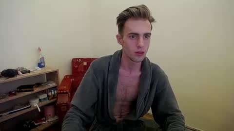 Snapshot of justinnordick chatting on July 26, 2026, 7:59 am Hologram Guy online show from July 26, 2026, 7:59 am