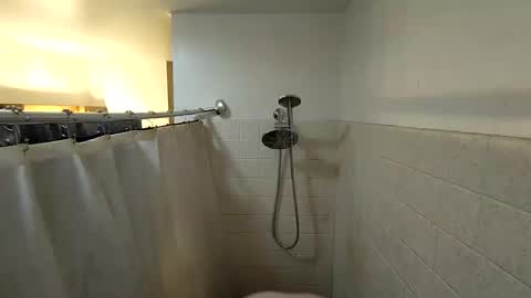 Snapshot of justsetfree chatting on February 20, 2026, 9:43 am justsetfree online show from February 20, 2026, 9:43 am