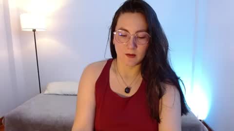 ChloeIndependient model online show from July 22, 2026, 4:43 pm