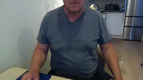Cam with Me Vixens DM me online show from July 15, 2026, 12:05 am