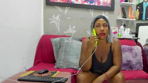 Karen online show from May 25, 2026, 9:32 pm