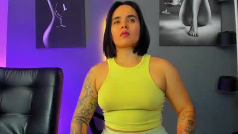 Snapshot of karlyjons_ chatting on July 2, 2026, 8:04 pm online show from July 2, 2026, 8:04 pm