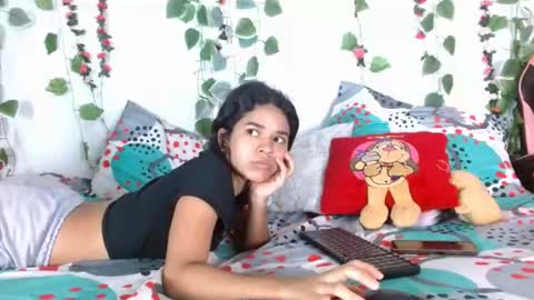 Snapshot of karolsweetvagi chatting on July 25, 2026, 7:44 pm karol online show from July 25, 2026, 7:44 pm