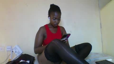 kashy_ online show from June 24, 2026, 7:02 pm