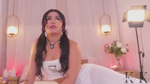 Snapshot of kassia_kim chatting on May 6, 2026, 7:13 am Kassia online show from May 6, 2026, 7:13 am