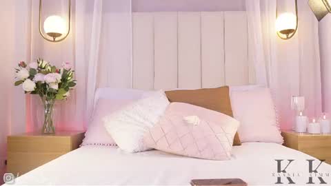 Snapshot of kassia_kim chatting on June 23, 2026, 3:59 am Kassia online show from June 23, 2026, 3:59 am
