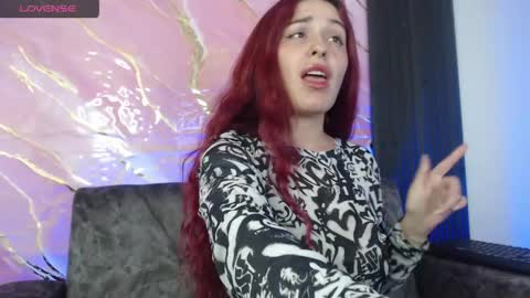 Snapshot of kat_desire chatting on May 23, 2026, 11:53 pm Kat online show from May 23, 2026, 11:53 pm
