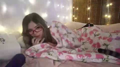 katarina4love online show from May 13, 2026, 6:11 am