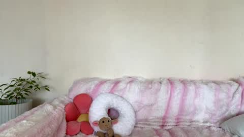 kate_mikki online show from June 23, 2026, 7:06 am