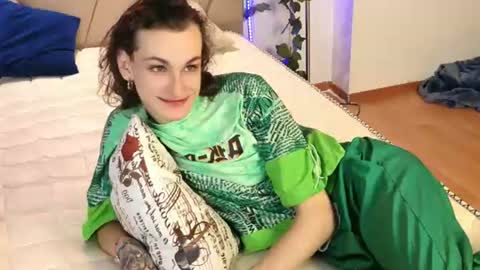 Snapshot of kate_sparkl chatting on August 2, 2026, 11:36 pm kate_sparkl online show from August 2, 2026, 11:36 pm