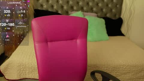 Snapshot of kathh_latorre chatting on May 12, 2026, 1:52 pm kathh_latorre online show from May 12, 2026, 1:52 pm