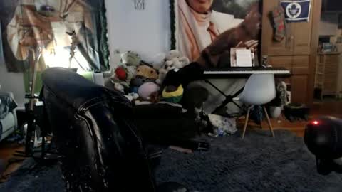 Snapshot of katiecutie_5 chatting on June 17, 2026, 4:59 am Katie online show from June 17, 2026, 4:59 am