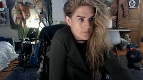 Snapshot of katiecutie_5 chatting on June 27, 2026, 5:12 am Katie online show from June 27, 2026, 5:12 am