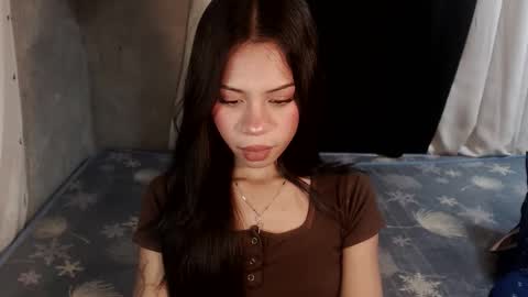 kaymmymalapusan online show from April 25, 2026, 5:32 am