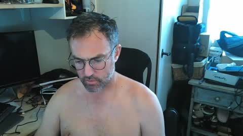 kelvin06133 online show from June 25, 2026, 3:38 pm