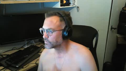 kelvin06133 online show from July 3, 2026, 11:11 pm