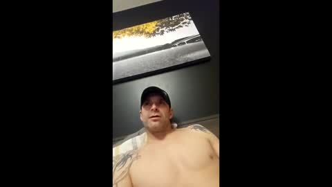 kenw34 online show from May 3, 2026, 1:44 am