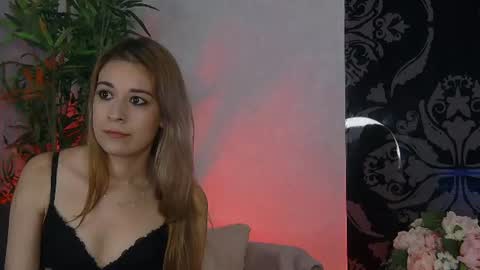 khristybells online show from July 7, 2026, 6:47 am