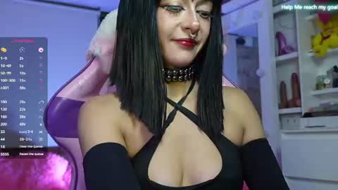 kiki online show from July 19, 2026, 9:51 pm