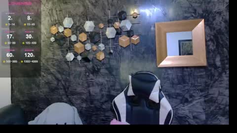 Kim online show from July 27, 2026, 3:35 am
