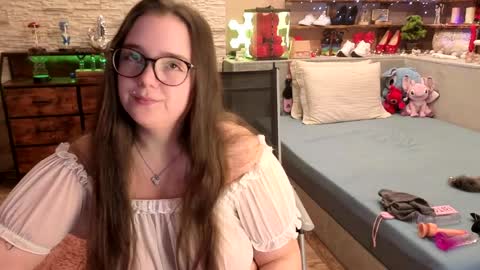 kimberlycaprice online show from April 9, 2026, 6:19 am