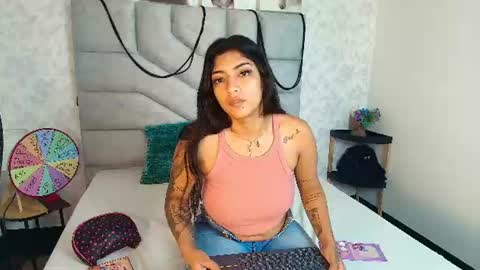 kimberlyfox_t online show from July 21, 2026, 12:40 pm