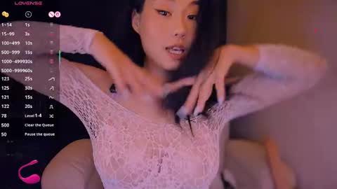 Lo online show from July 1, 2026, 6:18 pm