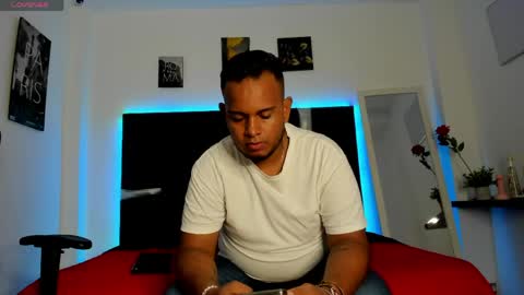 kingg_jay online show from May 7, 2026, 11:37 am