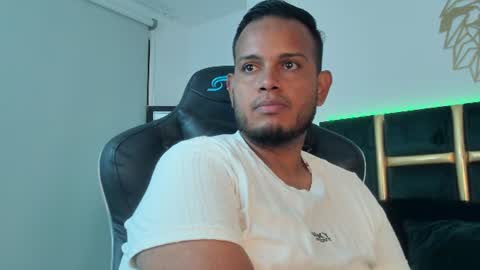 kingg_jay online show from June 20, 2026, 11:35 am