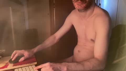 kissofbanned1983 online show from July 3, 2026, 7:04 am