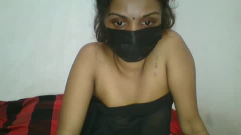 kissy_doll1 online show from June 23, 2026, 7:12 pm