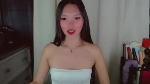 KITTY online show from June 8, 2026, 8:53 pm