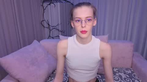 Kitty online show from June 9, 2026, 12:44 am