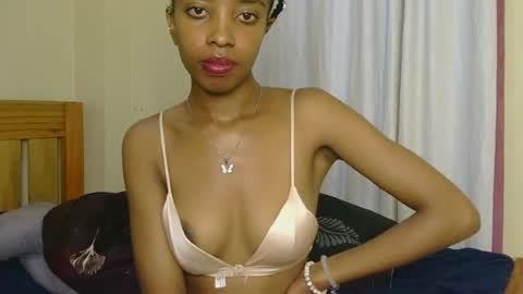 Snapshot of kitty_piee chatting on July 14, 2026, 10:26 pm sugar plum online show from July 14, 2026, 10:26 pm