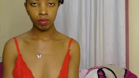 Snapshot of kitty_piee chatting on July 22, 2026, 12:13 am sugar plum online show from July 22, 2026, 12:13 am