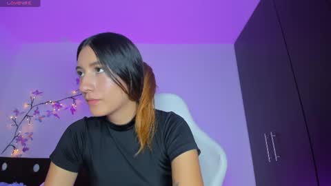 kitty online show from June 12, 2026, 12:20 am