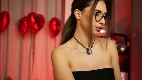 Snapshot of kity_sweet chatting on February 13, 2026, 8:05 pm Erika online show from February 13, 2026, 8:05 pm
